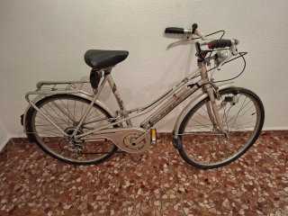 Bicicleta antigua de Aluminio con Marchas