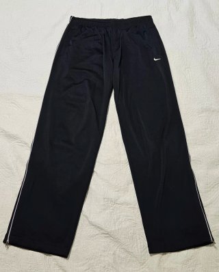 Chándal completo Nike (Chaqueta L / Pantalón M)