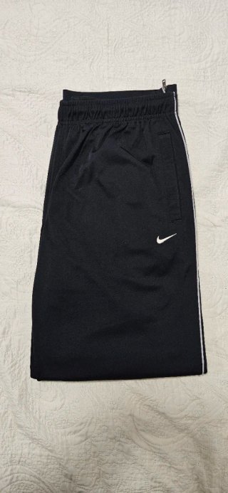 Chándal completo Nike (Chaqueta L / Pantalón M)