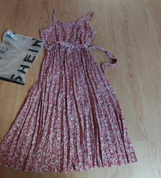 Vestido midi floral Shein Talla M