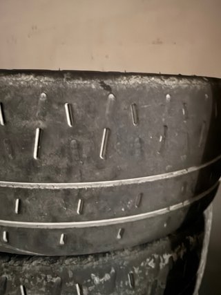 Neumático Pirelli P Zero 205/45 R17