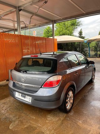 Opel Astra 2006