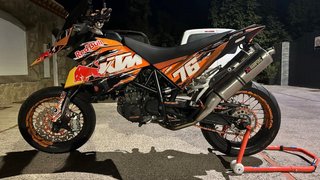 KTM 690 Supermoto