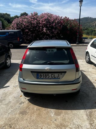 Ford Fiesta 2002