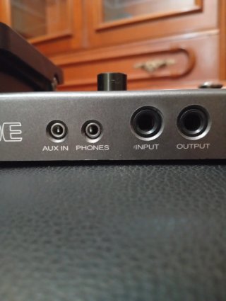 Pedal Multiefectos Hotone Ravo guitarra eléctrica