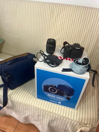 Canon EOS 1300D + Objetivo 18-55mm