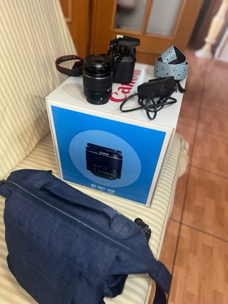 Canon EOS 1300D + Objetivo 18-55mm