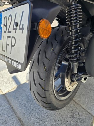 Yamaha Xmax 300 Negra