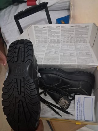 Zapatos de seguridad ZION Talla 42