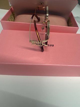 Óculos de Sol Miu Miu Dourados e Rosa