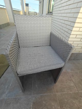 Mesa y 6 Sillas jardín mimbre/cristal