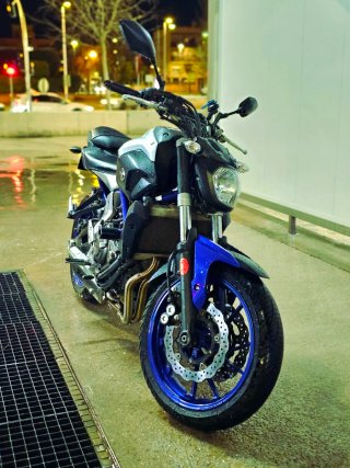Yamaha MT-07 Azul/Plata