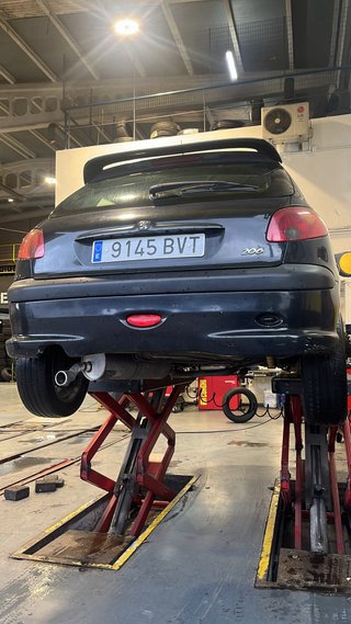 Peugeot 206 2002