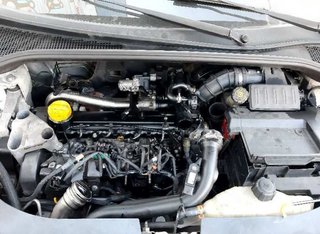 Centralita motor renault 8200513163 clio 1102241