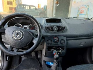 Centralita motor renault 8200513163 clio 1102241