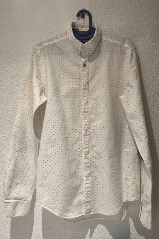Camisa Zara con coderas