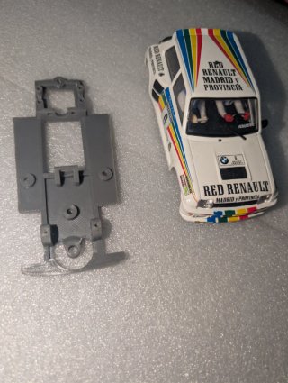Chasis Slot Renault 5 Turbo Scalextric