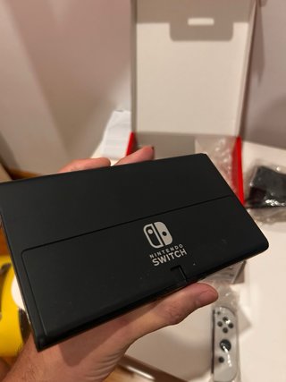 Nintendo Switch OLED Bianca e Nera