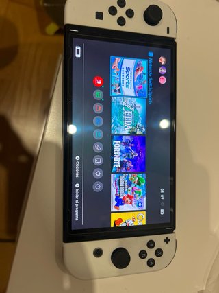 Nintendo Switch OLED Bianca e Nera