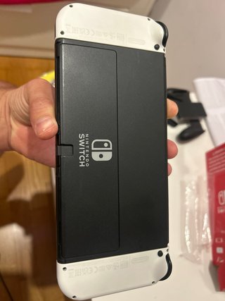 Nintendo Switch OLED Bianca e Nera