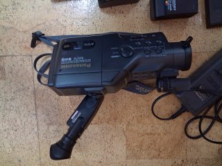 Videocámara Panasonic MS70 S-VHS-C