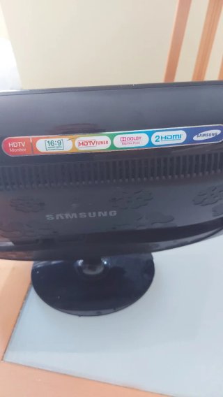 Monitor y televisión Samsung 2033HD