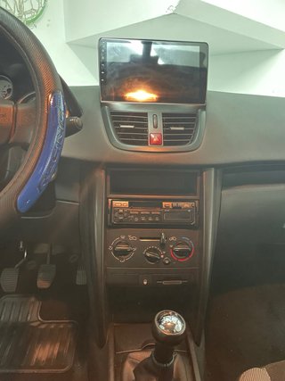 Peugeot 207 2009
