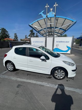 Peugeot 207 2009