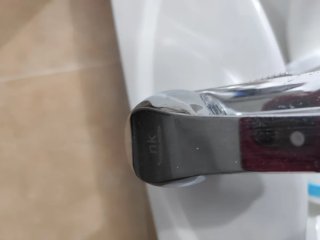 2 Lavabos de Porcelana con Grifos