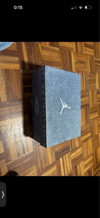 Tenis Jordan 1 Mid SE Azul Blanco