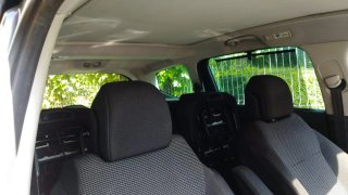 Peugeot 5008 2011 URGE VENDER!