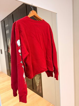 Sudadera Hollister Roja Flores