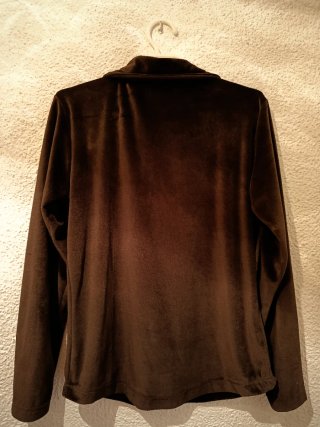 Camisa de terciopelo marrón chocolate
