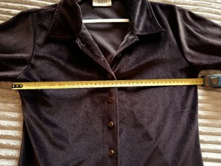 Camisa de terciopelo marrón chocolate