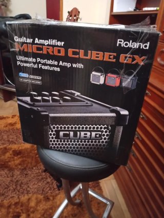 Amplificador Roland Micro Cube GX