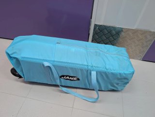 Cuna de viaje / parque infantil Jané