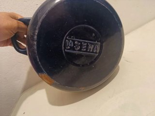 Olla de Hierro Lasera Azul