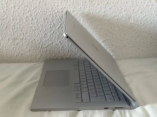 Microsoft Surface Book 2 Pantalla Rota