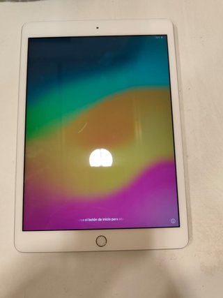 iPad 8ª Gen 32GB Wi-Fi + Cellular Blanco
