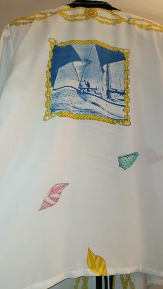 Camisa vintage con estampado de cadenas