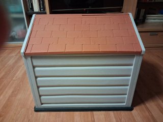 Caseta para perro Rimax de plástico beige