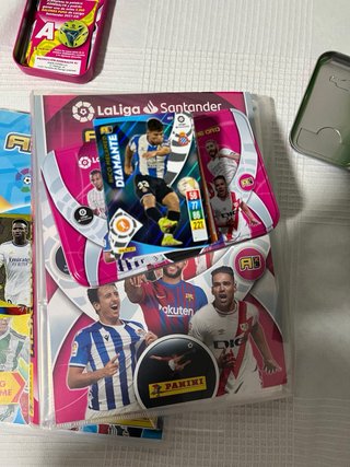 Álbum LaLiga Adrenalyn 2021-22 + Cartas