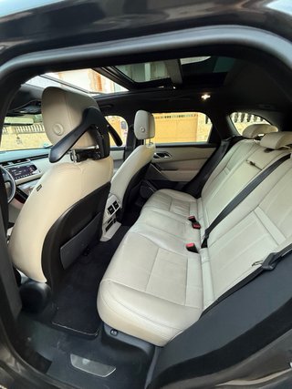 Range rover velar