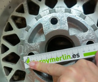 Juego de llantas MOMO 13 pulgadas.