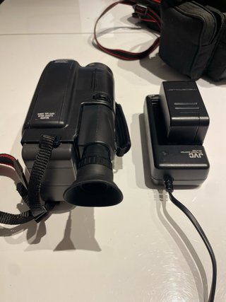 Cámara JVC Compact VHS GR-AX6 Vintage