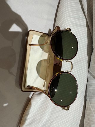 Gafas de sol Giorgio Armani Lennon Doradas Verdes