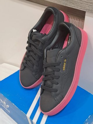 Adidas Sleek Scarpe Donna Nero/Rosso Tg 37,5