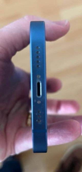 iPhone 13 mini 128 + AirPods 4