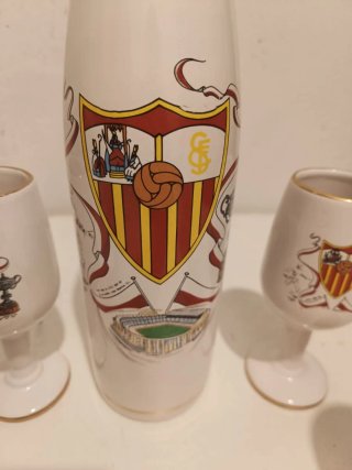 Antigua Botella y 6 copas Sevilla CF