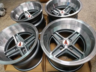 2 Llantas Targa 9
